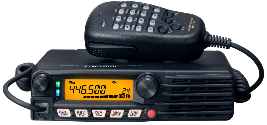 Автомобильная рация Yaesu FTM-3207DR