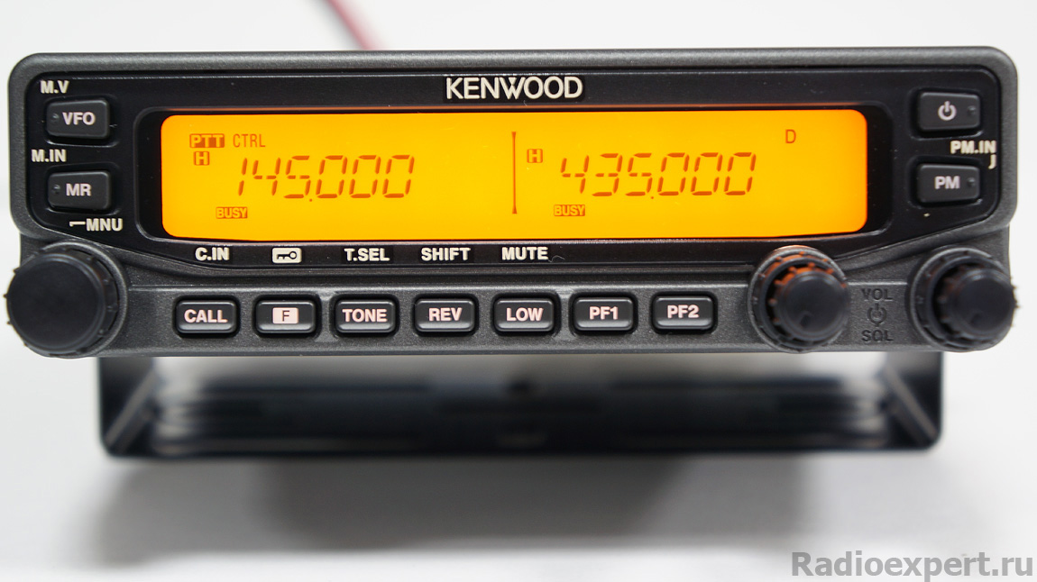 Автомобильная рация Kenwood TM-V71E