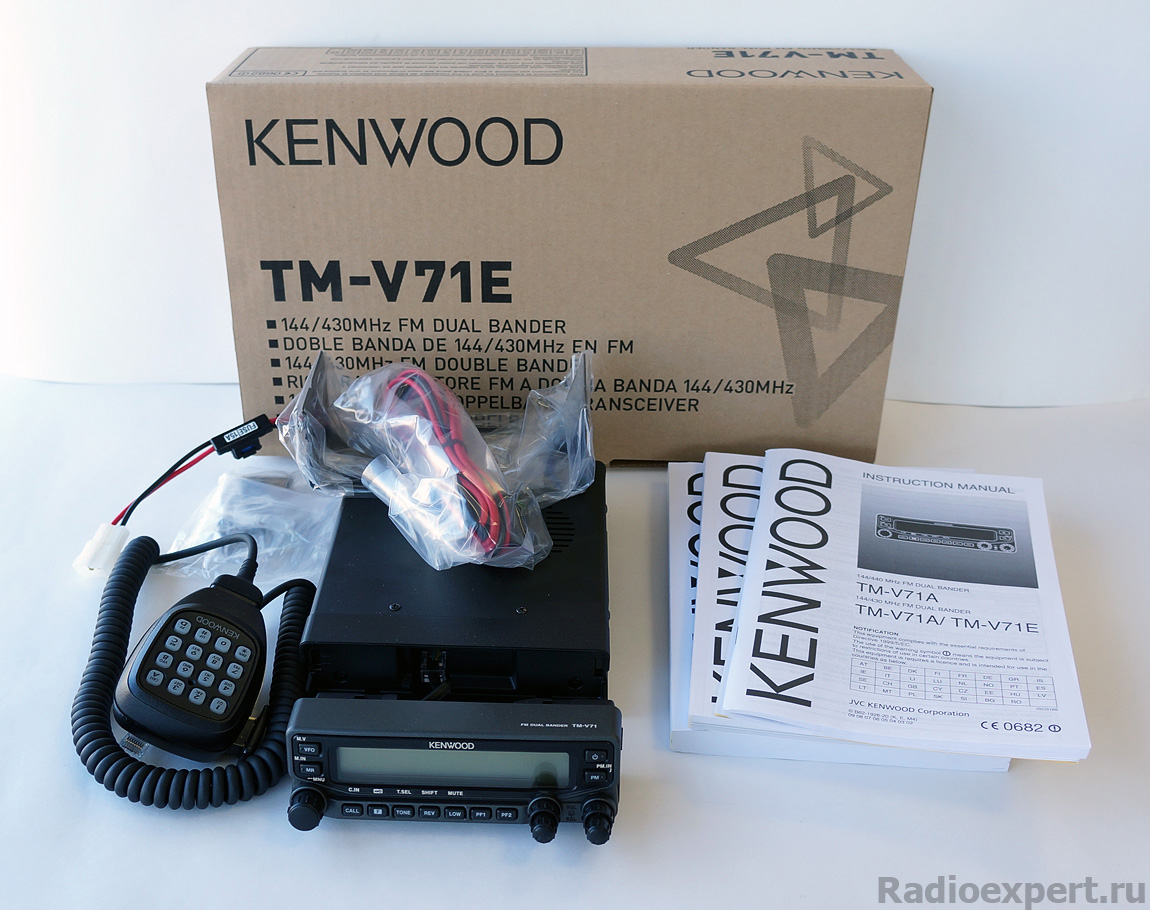Автомобильная рация Kenwood TM-V71E
